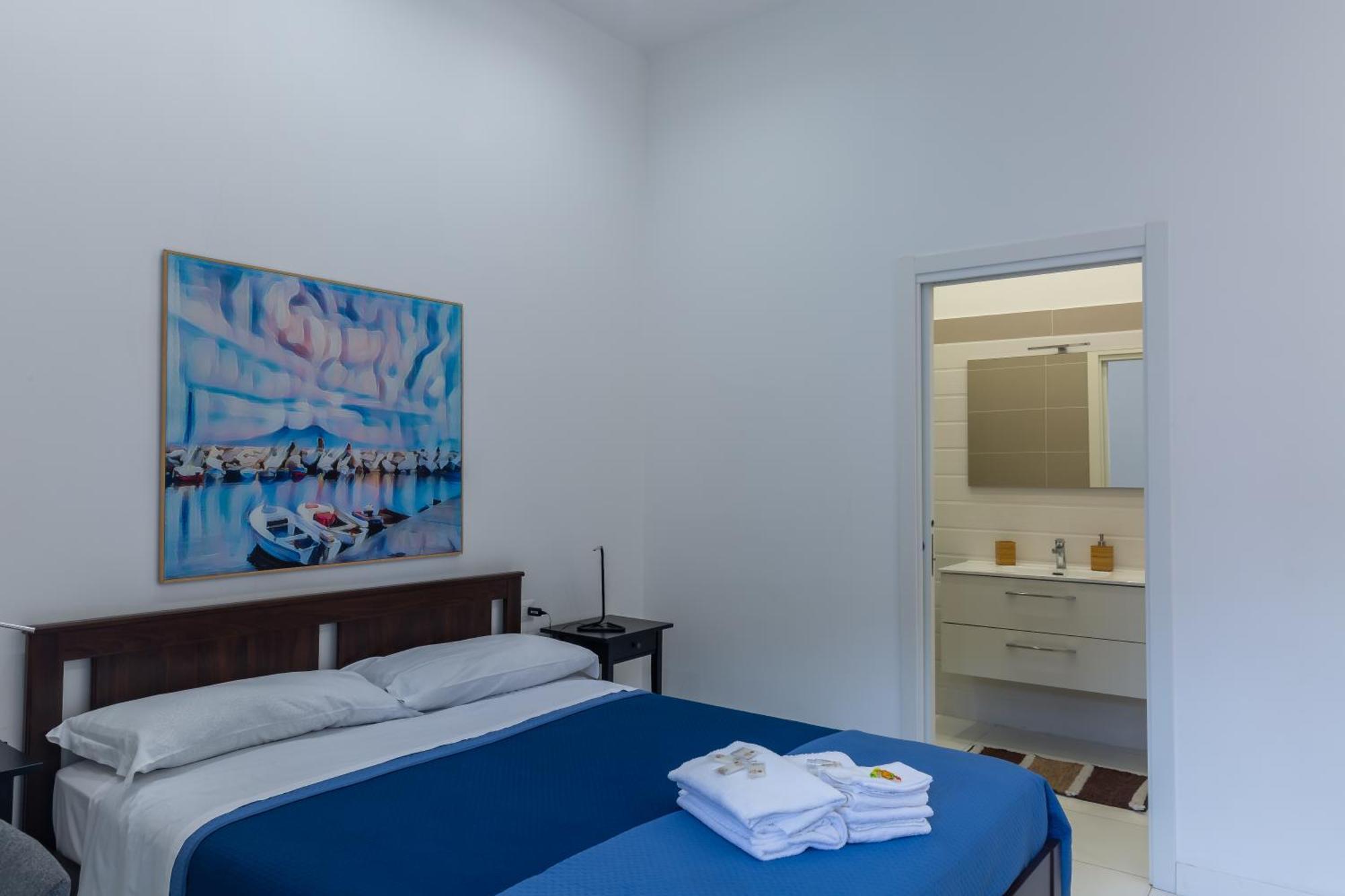 Il Vicoletto Del Castello Hotel Naples Luaran gambar